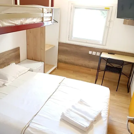 Hotel Thania Sete 2*