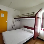 Thania Sete Ξενοδοχείο 2*