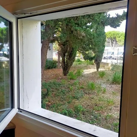 Thania Hotel Frontignan