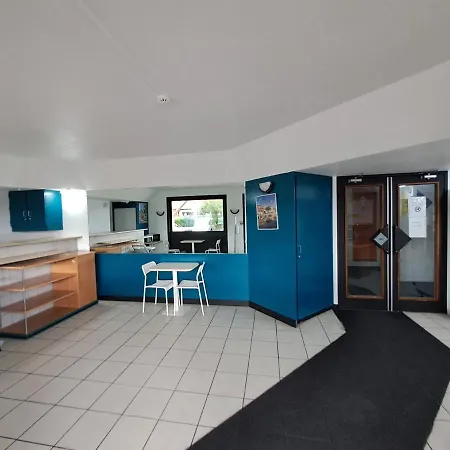 Thania 2* Frontignan