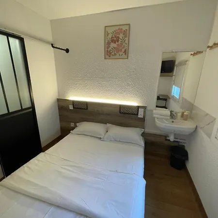 Thania Hotel Frontignan