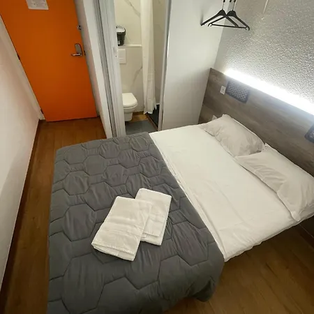 Hotel Thania Frontignan